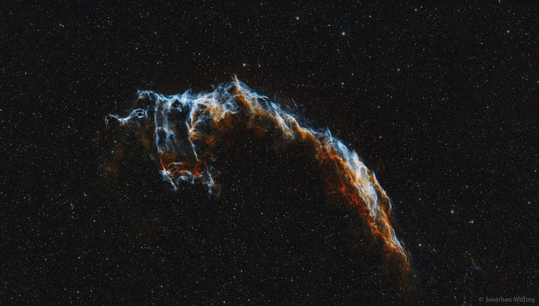 Eastern Veil Nebula (NGC 6995)